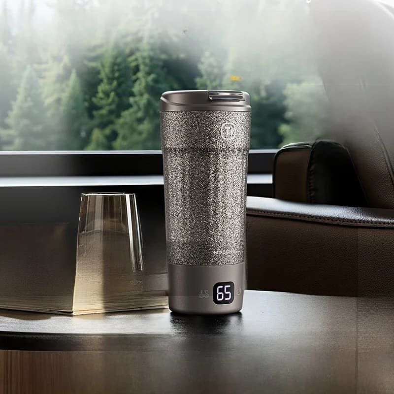 Draagbare titanium elektrische verwarmingsbeker 400ml temperatuurweergave