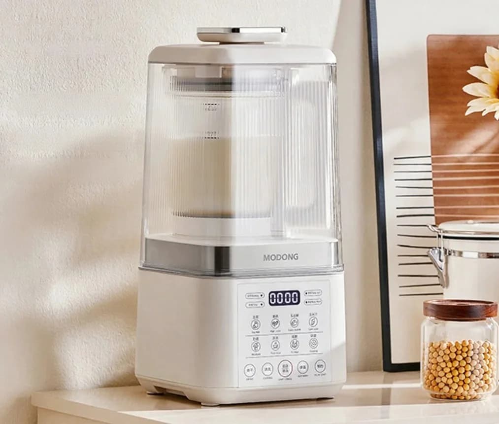 Verwarmende blender met dubbele bekers en automatische warmhoudfunctie